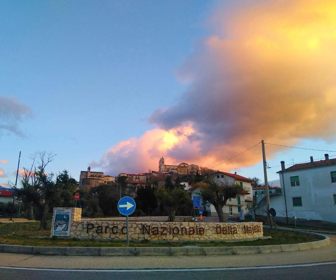 Hotel Panorama San Valentino in Abruzzo Citeriore Luaran gambar