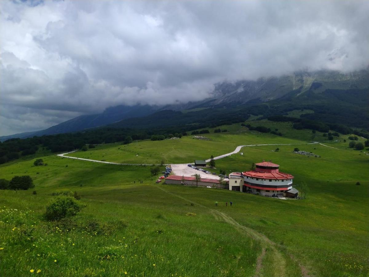 Hotel Panorama San Valentino in Abruzzo Citeriore Luaran gambar